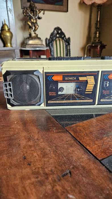 Sonica AM/FM Stereo Double Cassette Recorder. C-892