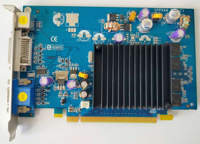 Sparkle GeForce 6500 256MB | VGA DVI TB-Out