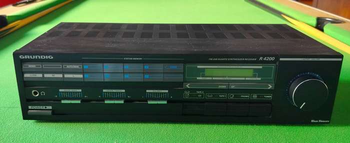 Grundig R4200 Receiver | AM / FM tuner | Amplifier | Phono with pre-amp