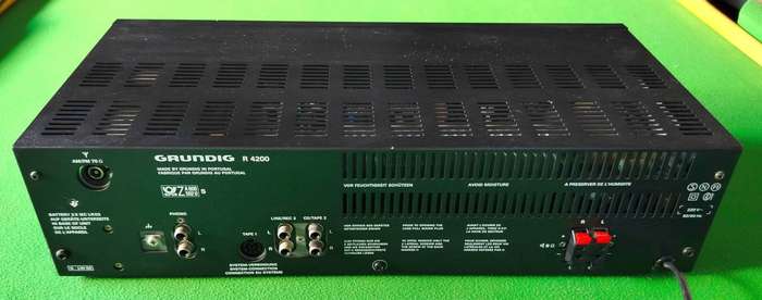 Grundig R4200 Receiver | AM / FM tuner | Amplifier | Phono with pre-amp
