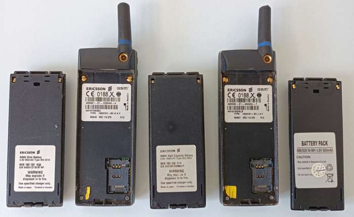 Ericsson GH688 GSM mobile phones | In box | Does not switch on