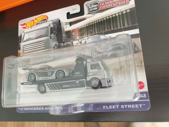 Hot Wheels Team Transport #48 '16 Mercedes AMG GT3 with Fleet Street (IWC) "Black Friday Special"