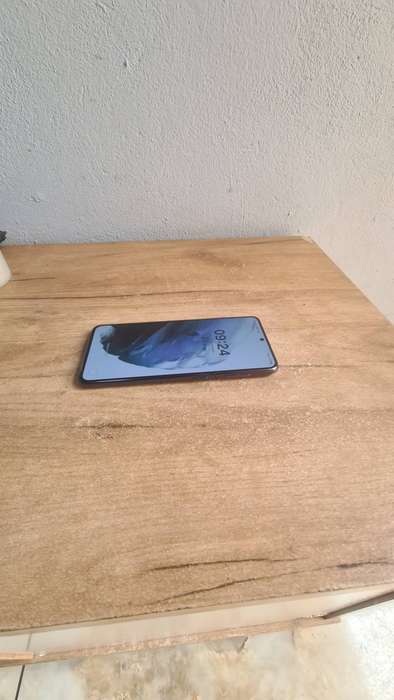 Samsung Galaxy S21 5G 256GB Pre-owned