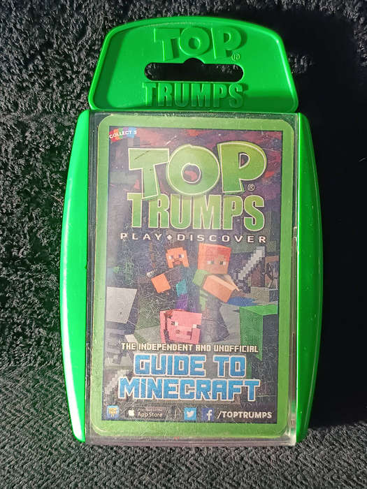 Top Trumps: The Independent and Unofficial Guide to Minecraft" collectors cards.