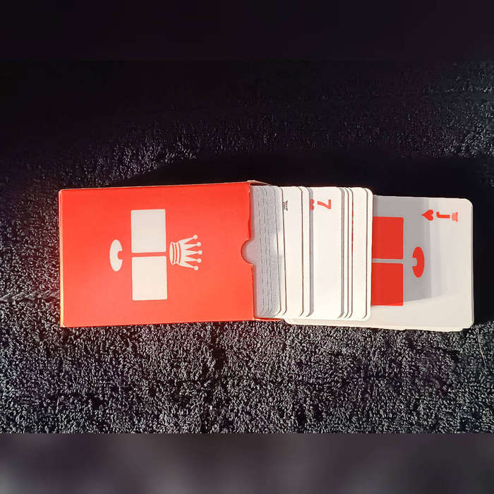 Playing cards Bloomberg deal me in