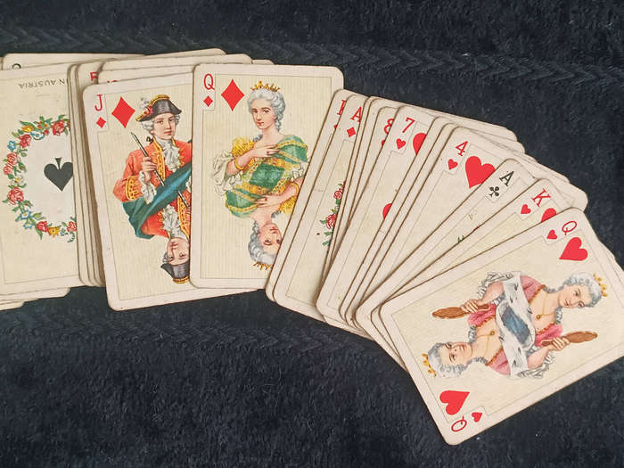 Vintage piatnik mini playing cards from Austria -no box
