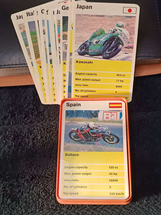 Racing Motorcycles Super Trumps card playing game vintage 1980