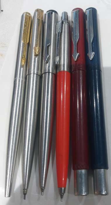 vintage parker pens and  pencil bid for the lot