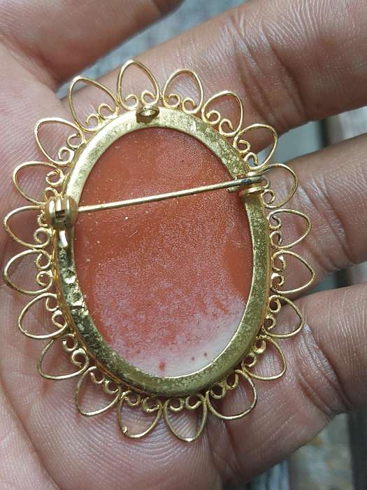 Vintage large cameo brooch