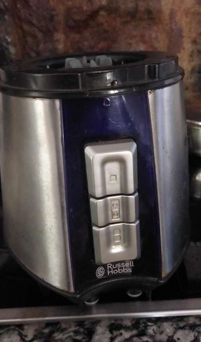 Russell hobbs jug blender motor only jug has been missed placed works 200%