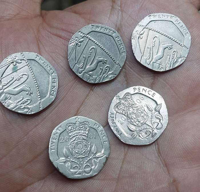 Rare coins 20 pence (2001,2006,2008,2010,2012) British coins bid for the lot