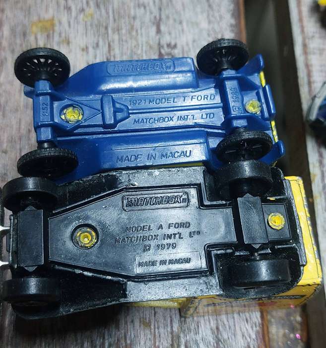 Vintage matchbox and hot wheels cars metal