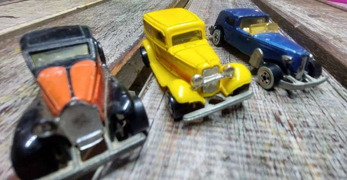 Vintage matchbox and hot wheels cars metal