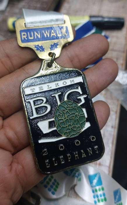 Vintage medals bid for all