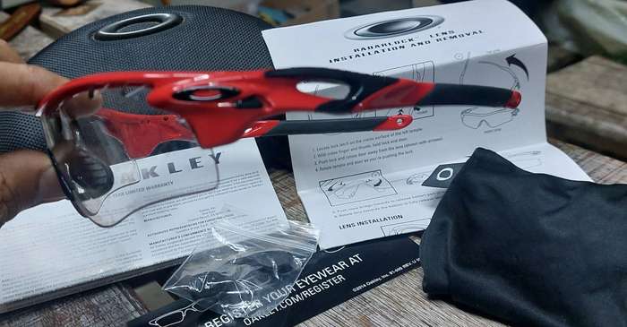 Oakley radar lock glasses