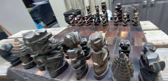 Vintage carved wooden chess set weight over 3 kgs