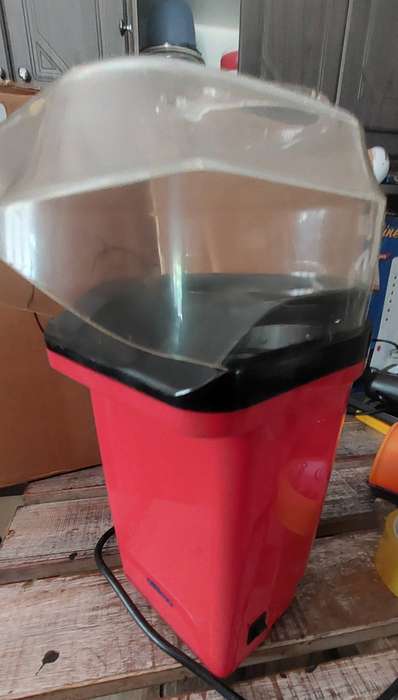 Popcorn machine works 200% just add seeds and watch the magic