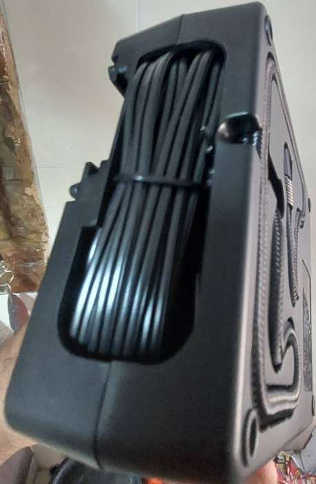 Mazda 6 bar tyre air compressor