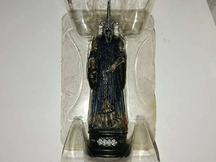Lord of the Rings lead figure chess bundle From Eaglemoss