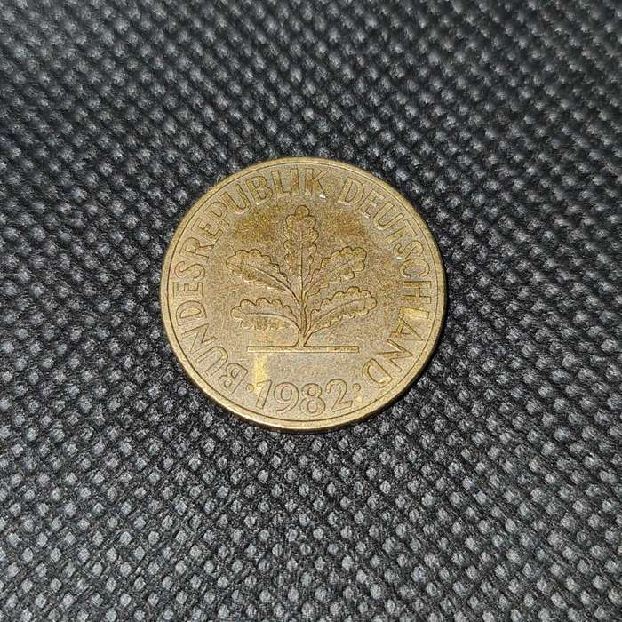 1982 REPUBLIC OF GERMANY 10 PFENNIGS