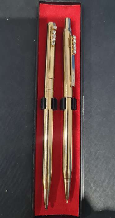 VINTAGE GOLD COLOUR PEN n PENCIL SET