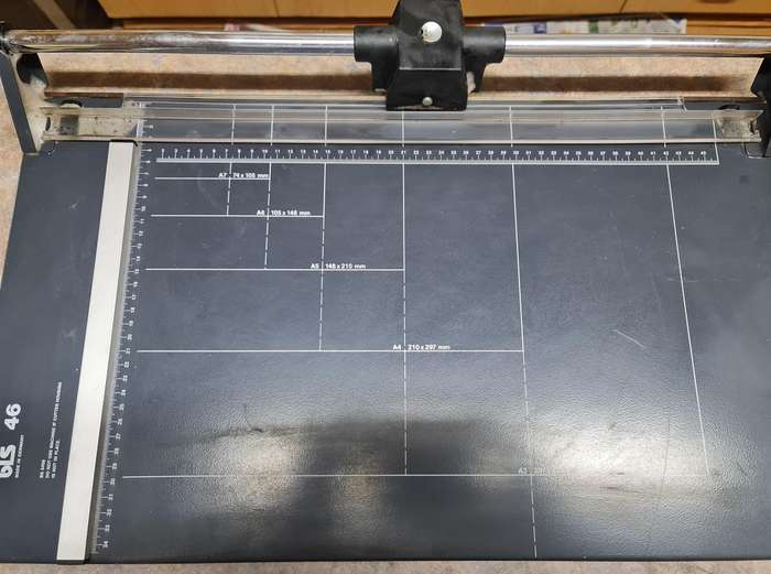 BLS 46 GUILLOTINE