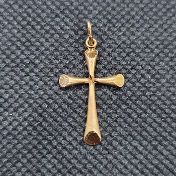 9CT YELLOW GOLD CROSS
