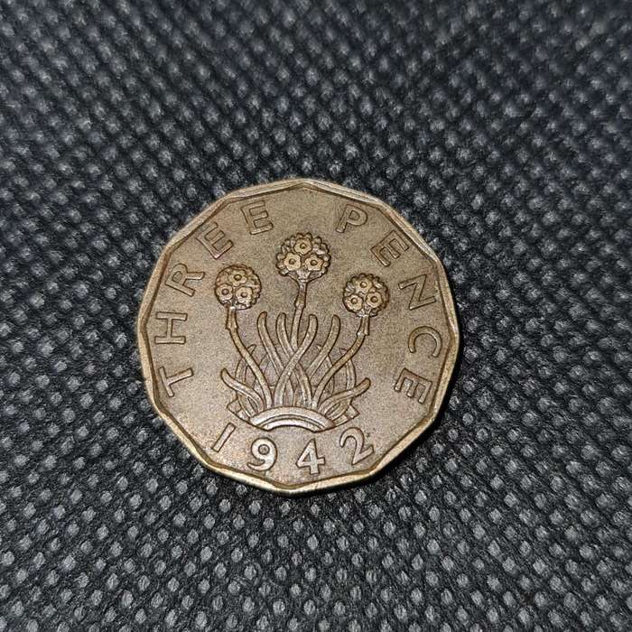 1942 UK  3 PENCE