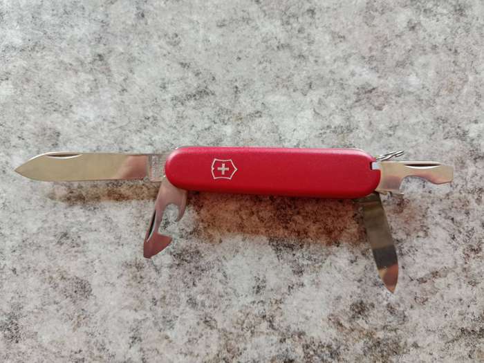 Victorinox Swiss pocket knives X10