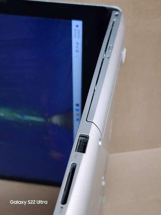 DELL INSPIRON 5570 17°CORE I7 8TH GEN 256SSD 8GIG RAM MICROSOFT WINDOWS 11PRO  24H3