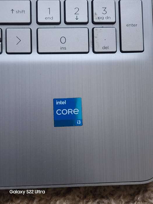 Hp 15s core i3 11th gen 512gig nvme 8gig ram  Microsoft windows 11 24h2