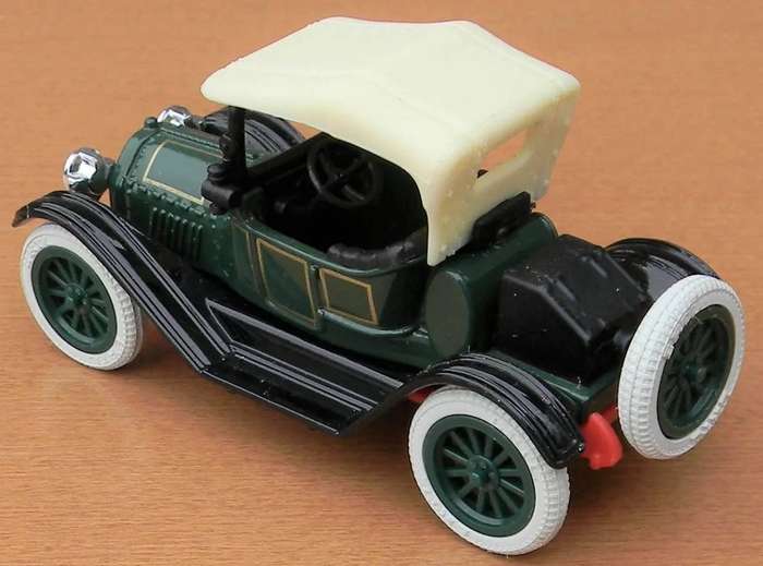Chevrolet 1914 Ertl-2543 Green Boxed 1-43