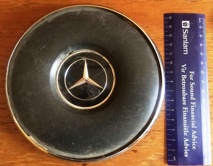 Mercedes Benz Hooter Emblem Plastic