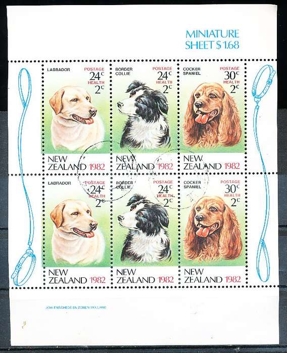 NEW ZEALAND   - 1982   Health Stamps, Dogs  MINI-SHEET  -   FINE USED