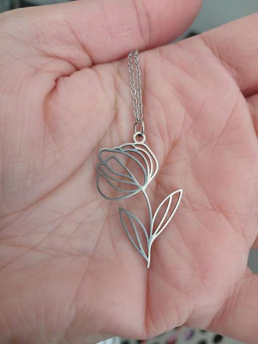 Stainless Steel Vintage Rose Pendant Necklace