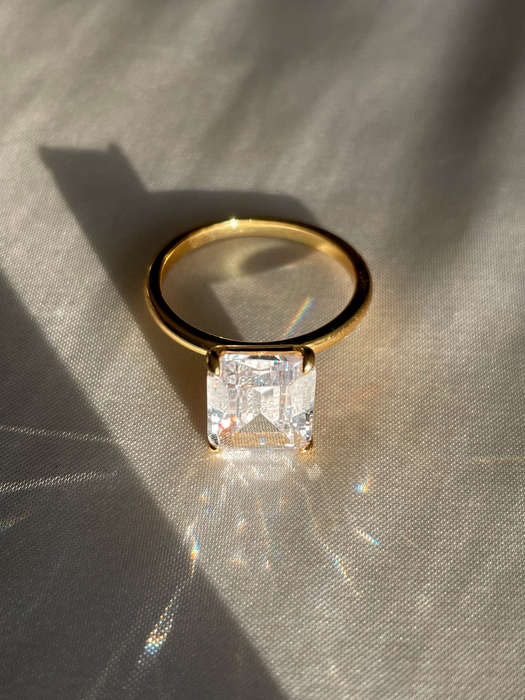 Cubic Zirconia 925 Sterling Silver Gold Plated Ring 18mm Good as New