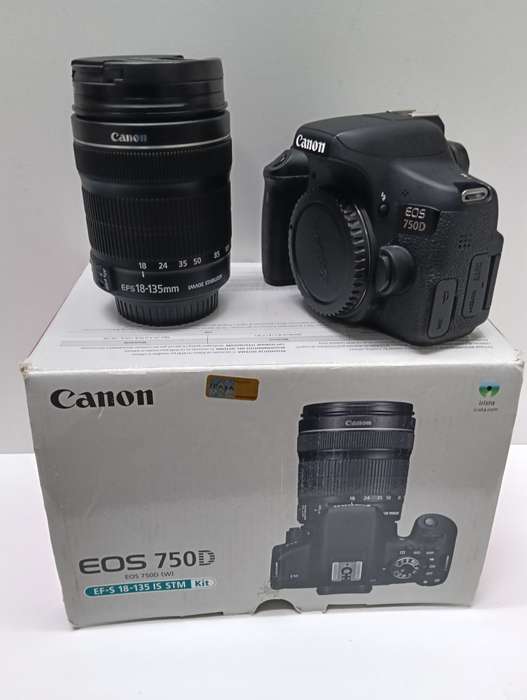 Canon EOS 750D Dslr Camera, 24.2Mpx, 18-135mm STM lens