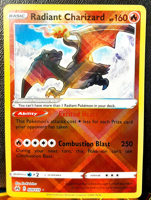 Pokemon Card - Radiant Charizard  020/159 - Textured Holofoil - Crown Zenith NM