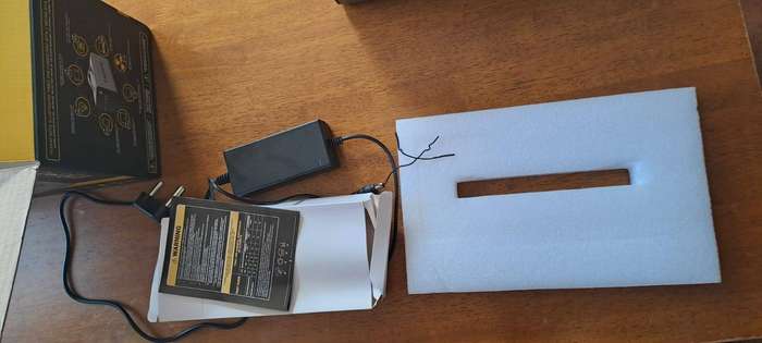 Elecstor CORE 300W Power Station 84000mAh - 314WH