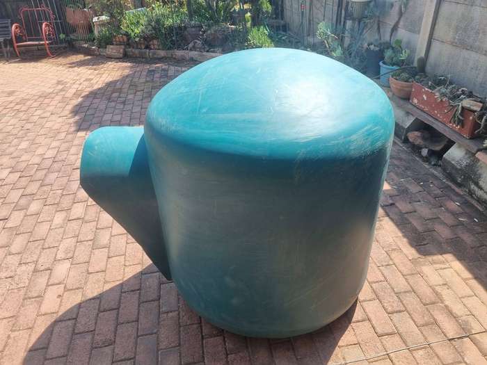 Igloo XL Dog Kennel