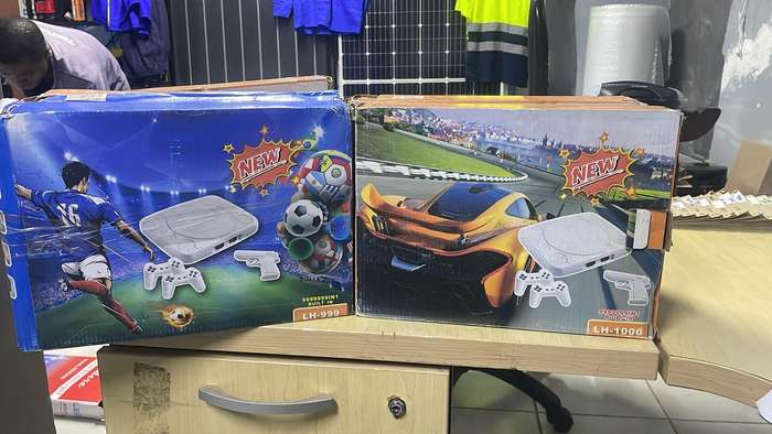 Classic TV Game Consoles  Built-in Games  Damaged Boxes  As Is!