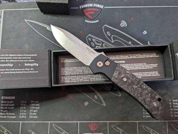 Automatic knife - Protech Terzuola in magnacut and FatCarbon