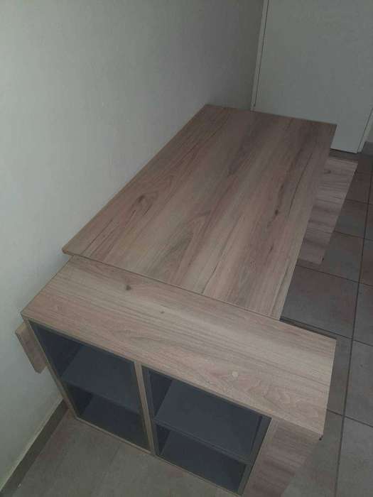 Study desk 509 grey cubes