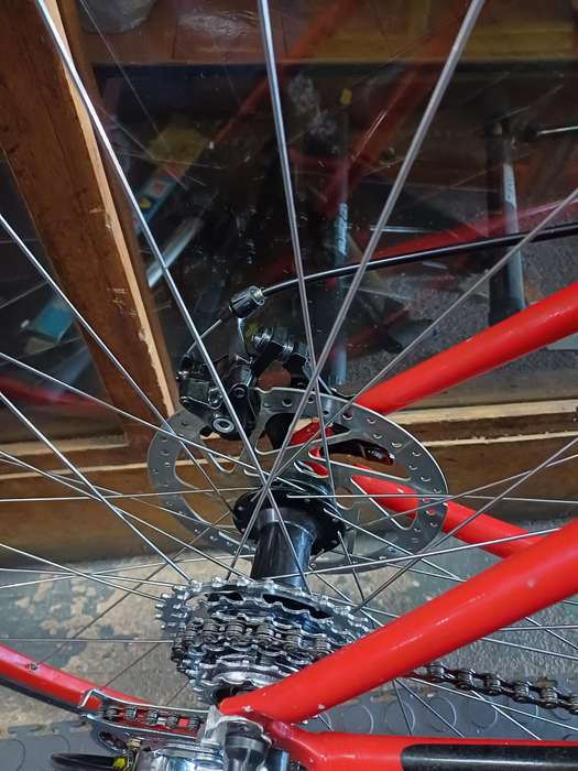 Haro CR 2.0 hybrid bicycle
