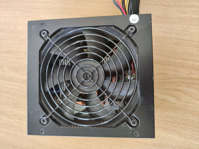 Cooler master RS500 PSU *500w* 4+4pin CPU + 6Pin PCI-E