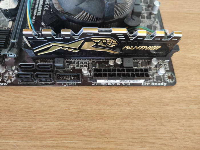 Intel Core i5 6500 combo**Apacer 8GB DDR4 Ram**Gigabyte H110m