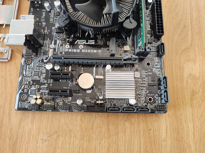 7th Gen i3 Combo**8GB DDR4 Ram**Asus Prime B250M-K Motherboard