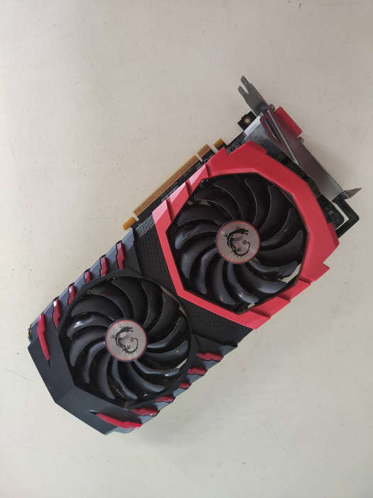 MSI Gaming X RX580 8GB GDDR5 Graphics Card**8pin PCIe Power needed**