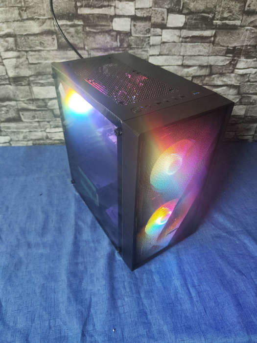 Intel Core i5 6500 PC**8GB Apacer Gaming Ram**SSD+HDD