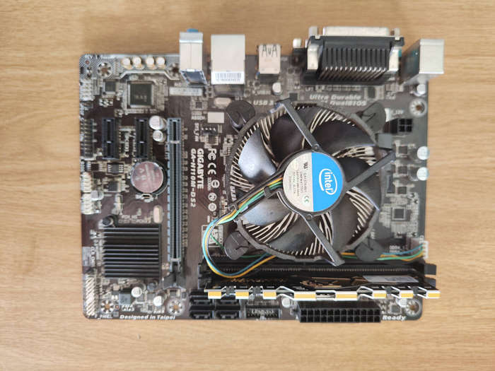 Intel Core i5 6500 combo**Apacer 8GB DDR4 Ram**Gigabyte H110m